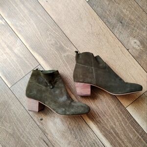 Steve Madden ankle boots size 8